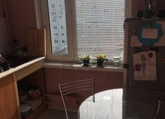 Продается двухкомнатная квартира, 45 м2, Москва, улица Исаковского, 22к1, метро Строгино