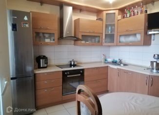 Продажа 3-ком. квартиры, 100 м2, Белгородская область, микрорайон Степной, 15