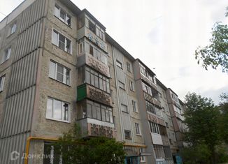 Сдается в аренду однокомнатная квартира, 30 м2, Ивановская область, улица Генерала Горбатова, 23
