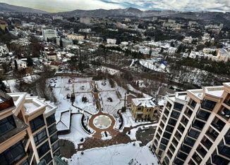 Продается четырехкомнатная квартира, 576.8 м2, Кисловодск, улица Шаумяна, 31/33