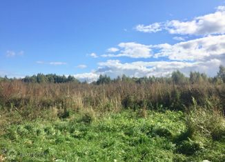 Продаю земельный участок, 64000 сот., деревня Конюцкое, Лесная улица