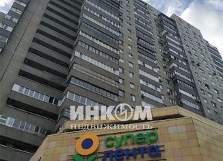 Продажа 3-ком. квартиры, 81.7 м2, Москва, улица Маршала Василевского, 17, улица Маршала Василевского