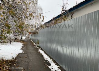 2-комнатная квартира на продажу, 47.5 м2, Адыгея, Привокзальная улица, 229