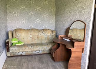 Продаю 2-комнатную квартиру, 43.2 м2, Советск, Октябрьская улица, 5