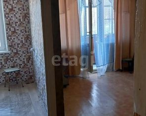 Сдам однокомнатную квартиру, 30 м2, Миасс, улица Богдана Хмельницкого, 36
