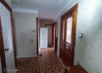 Четырехкомнатная квартира на продажу, 82 м2, Аргун, улица Гагарина, 10Д