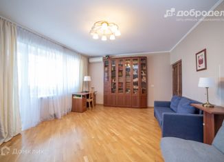 Продам двухкомнатную квартиру, 72.3 м2, Екатеринбург, Московская улица, 215А, Московская улица