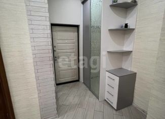 Продается 3-комнатная квартира, 72 м2, Омская область, улица Красный Путь, 135к1