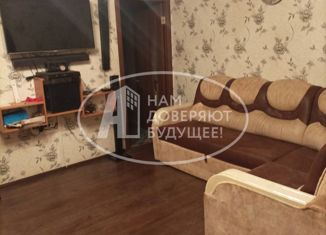 Продам 2-ком. квартиру, 43.8 м2, поселок Углеуральский, улица Чернышевского, 46