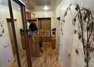 Продажа трехкомнатной квартиры, 70.6 м2, Саранск, Ботевградская улица, 89