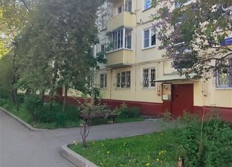 Продаю двухкомнатную квартиру, 46 м2, Москва, Симферопольская улица, 3А