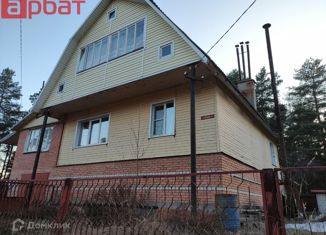 Продаю дом, 223 м2, посёлок городского типа Ветлужский, улица Есенина, 6