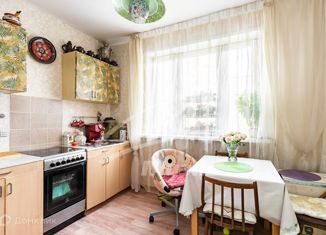 Продаю 3-комнатную квартиру, 77 м2, Москва, Хорошёвское шоссе, 58, метро Хорошёвская