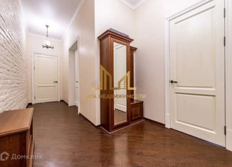 Трехкомнатная квартира на продажу, 100.1 м2, Санкт-Петербург, Невский проспект, 105, метро Площадь Восстания