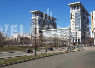 Продается четырехкомнатная квартира, 121 м2, Москва, Новоясеневский проспект, 9, метро Ясенево