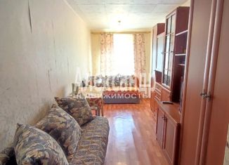 Продам комнату, 11.6 м2, Кириши, Комсомольская улица, 3