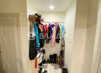 Трехкомнатная квартира на продажу, 80 м2, Санкт-Петербург, улица Лабутина, 13, улица Лабутина