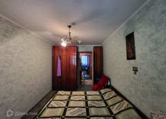 Продам трехкомнатную квартиру, 61.6 м2, Красноперекопск, улица Мичурина, 73