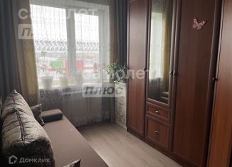 Продается 4-ком. квартира, 68.5 м2, Курская область, проспект Дружбы, 7