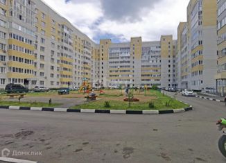 Продам 3-ком. квартиру, 82 м2, Омск, улица Архиепископа Сильвестра, 3, Ленинский округ