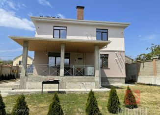 Продам дом, 260 м2, село Ушаково, улица Котляревского, 4