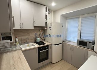 Продаю двухкомнатную квартиру, 42.2 м2, Нижний Новгород, улица Пушкина, 37, улица Пушкина