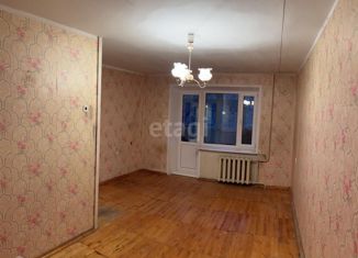 Продается однокомнатная квартира, 33.9 м2, Екатеринбург, улица Победы, 31, улица Победы