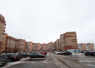Продается 1-ком. квартира, 43 м2, Альметьевск, проспект Изаила Зарипова, 41