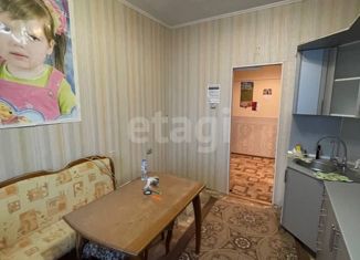 Продается трехкомнатная квартира, 69 м2, Лянтор, 4-й микрорайон, 10