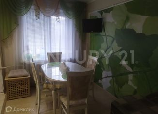 Продается 4-ком. квартира, 59 м2, Балабаново, Лесная улица, 12А