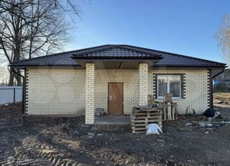 Продаю дом, 120 м2, посёлок городского типа Васильево, Спортивная улица, 26