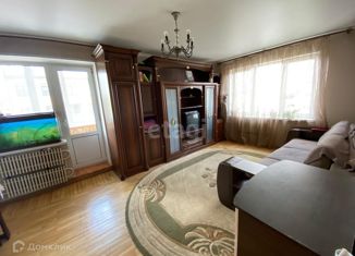 Четырехкомнатная квартира на продажу, 70 м2, Ставрополь, улица Ленина, 270А, микрорайон №6