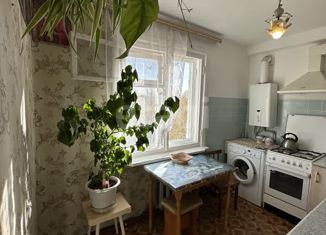 Продам трехкомнатную квартиру, 57.9 м2, Ухта, улица 30 лет Октября, 8