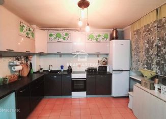 Продам 3-ком. квартиру, 68 м2, Саяногорск, Школьная улица, 6