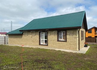 Продам дом, 86 м2, коттеджный поселок Емельяновская горка, улица Детского Счастья, 3