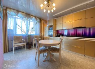 Продаю двухкомнатную квартиру, 60.6 м2, Уссурийск, Раздольная улица, 20