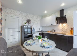 Продам 1-комнатную квартиру, 39 м2, Краснодар, улица Петра Метальникова, 28, ЖК Грин Лайф