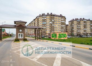 Продам 1-комнатную квартиру, 37.5 м2, Краснодар, бульвар Адмирала Пустошкина, 11, ЖК Титаны