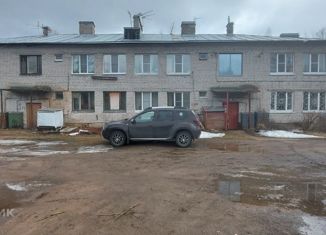 Продажа 3-комнатной квартиры, 52.8 м2, городской посёлок Рахья, Станционная улица, 3