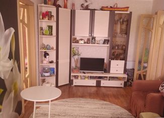 Продажа 3-ком. квартиры, 46 м2, Оренбург, Волгоградская улица, 8, жилой район Степной