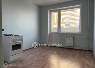 Продается 3-комнатная квартира, 76.3 м2, Пермь, улица Калинина, 64А, жилой район Нижняя Курья