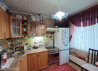 Продам 2-ком. квартиру, 52.2 м2, Челябинская область, улица Дегтярёва, 102