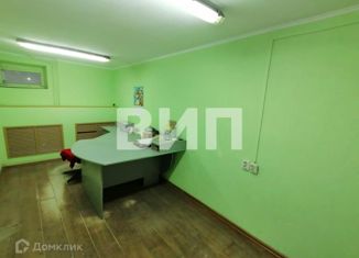 Продам офис, 81.4 м2, Гулькевичи, улица Сорокиной, 29