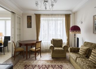 Трехкомнатная квартира на продажу, 63 м2, Москва, Малая Никитская улица, 16/5, Малая Никитская улица