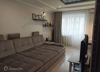 Продам 3-ком. квартиру, 96.6 м2, Краснодар, Вологодская улица, 22, Вологодская улица