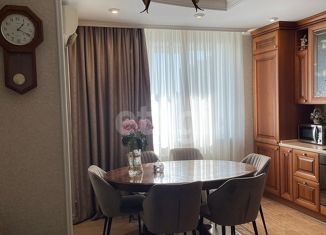 Продам двухкомнатную квартиру, 81.4 м2, Москва, улица Бажова, 8, улица Бажова