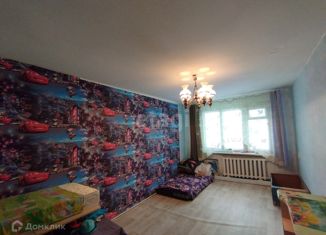 Продажа 3-комнатной квартиры, 61 м2, село Первомайское, микрорайон Комсомольский, 34