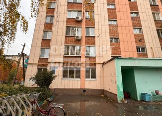 Продам 4-комнатную квартиру, 73.8 м2, Альметьевск, улица Герцена, 80А