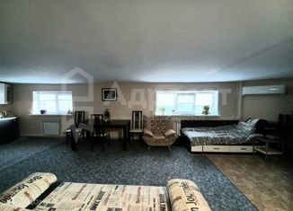 Продам однокомнатную квартиру, 118.2 м2, Волгоград, бульвар 30-летия Победы, 15Г, район Семь Ветров