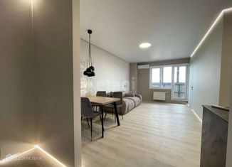 Продам 2-ком. квартиру, 83 м2, Челябинск, ЖК Западный Луч